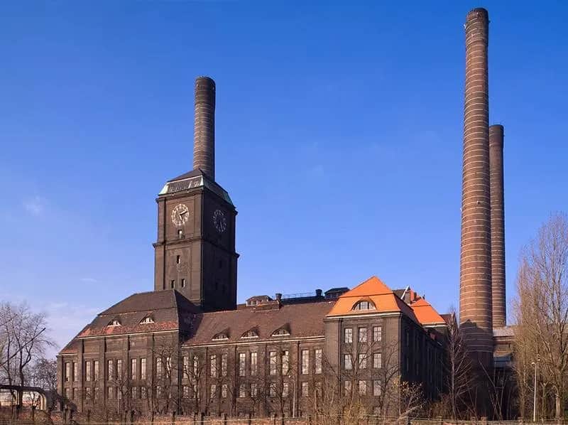 Elektrownie śląskie: ich rola w energetyce i przyszłość regionu