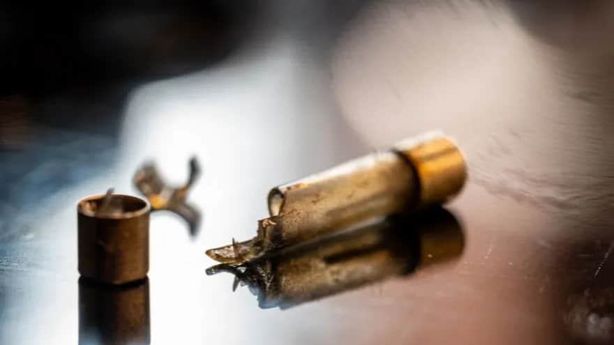 Jak rozpoznać spalony bezpiecznik w domu i uniknąć niebezpieczeństw